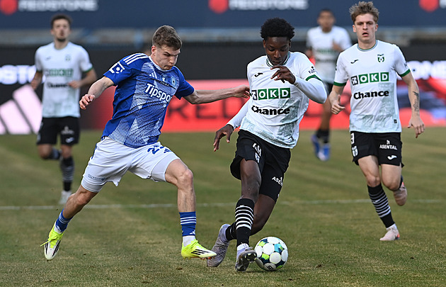 ONLINE: Karviná – Olomouc 1:1, domácí vedli, před půlí srovnává Růsek